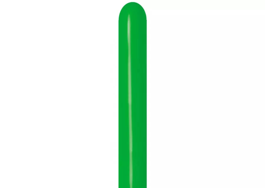 Sempertex latex modelling nozzles in Shamrock Green, 50-pack, with a 360-degree design for versatile balloon twisting.