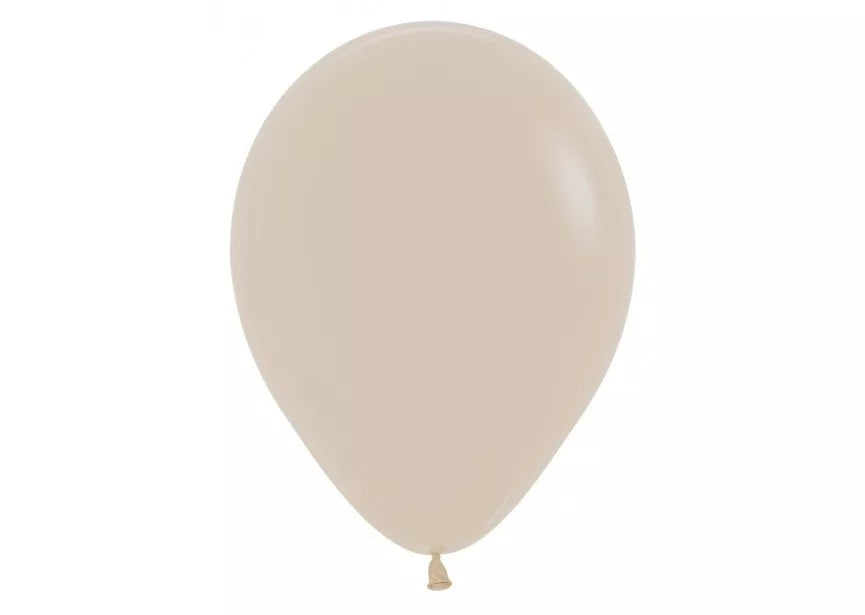Sempertex Fashion White Sand 12-inch latex balloons in a 12-pack, perfect for decorating and celebrations.