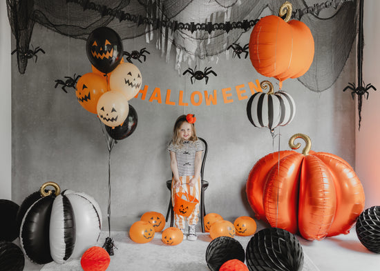PartyDeco Foil Balloon Standing 3D Pumpkin 35
