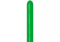 Sempertex latex modelling nozzles in Shamrock Green, 50-pack, with a 360-degree design for versatile balloon twisting.