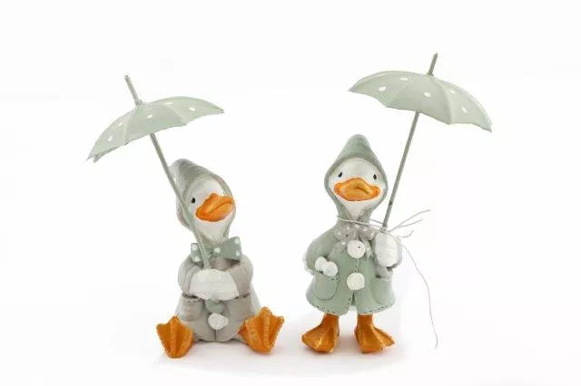 Sifcon ornament duck holding umbrella, 11cm, decorative figurine with colorful design, design may vary.