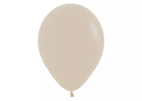 Sempertex Fashion White Sand 12-inch latex balloons in a 12-pack, perfect for decorating and celebrations.