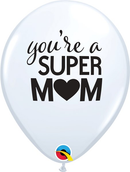 Set of 25 white latex balloons with "Super Mum" printed by Qualatex, perfect for celebrations and party decor.