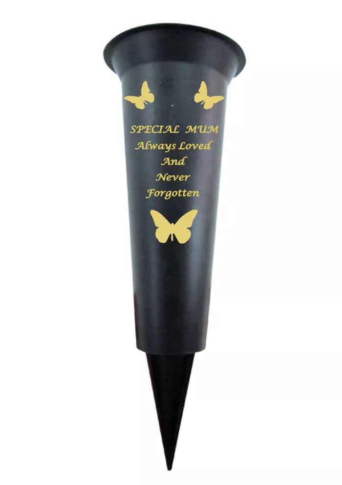David Fischoff Spike Vase Mum keepsake with intricate spike design and mum motif, crafted by David Fischoff.